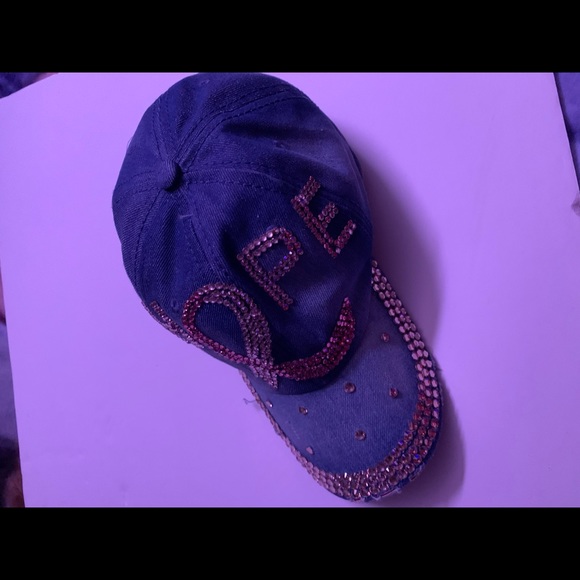 Hat - Picture 2 of 2